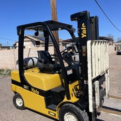 2015 Hyster Forklift 