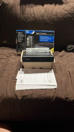 RCA Digital TV Converter with Remote Control