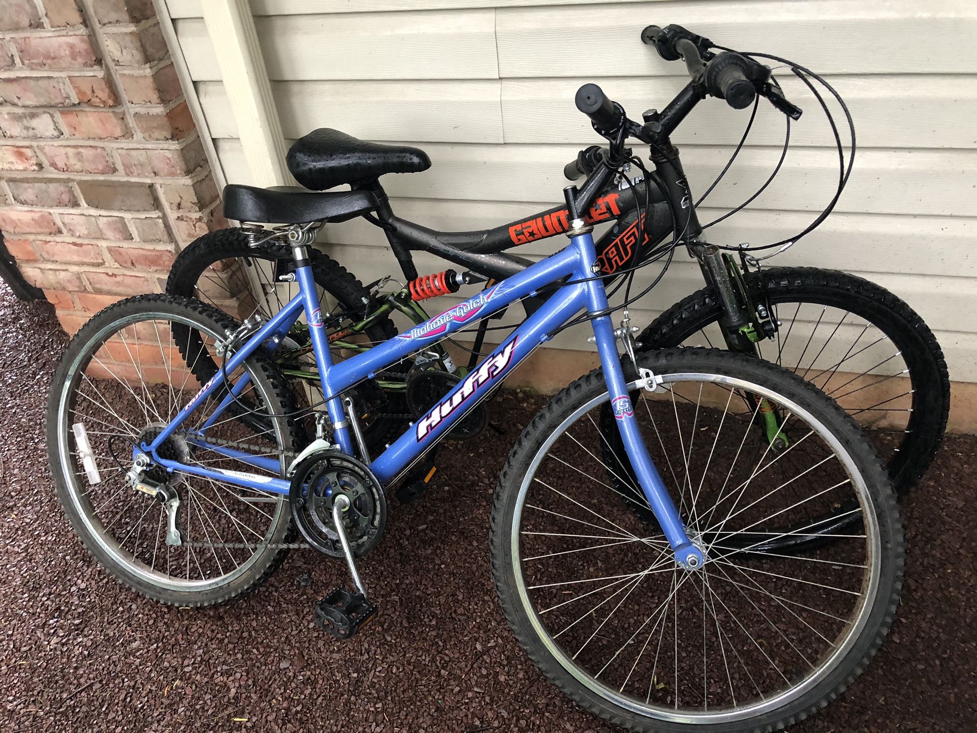 2 Bikes