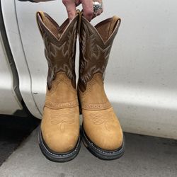 Men Ariat 9.5