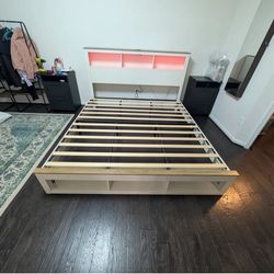 Full Size Bed
