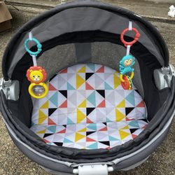 Fisher Price Baby Doom Play Pen 