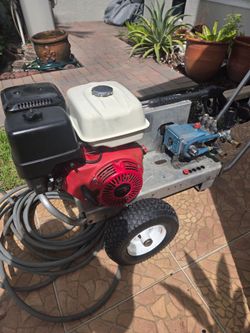 PRESSURE WASHER POWERED BY HONDA GX390 ENGINE WITH CAT PUMP 5CP SERIES  4000PSI AT 5GPM