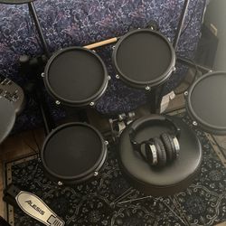 Alesis Nitro Mesh Electronic Drumset and Upgraded Throne