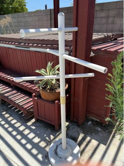Towel rack