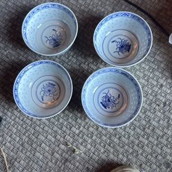Authentic Chinese Bowls 4 Total