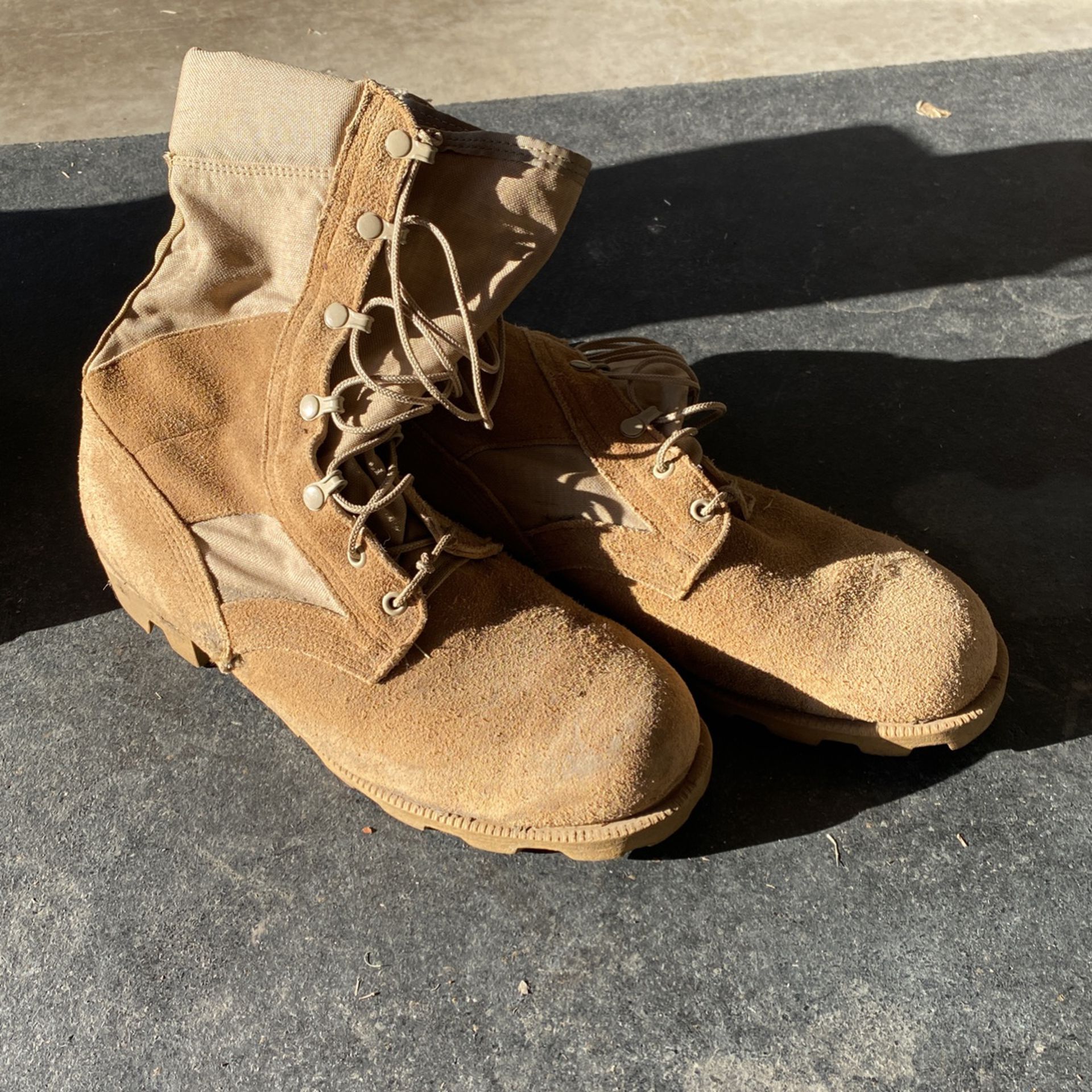 Military Boots - 10W