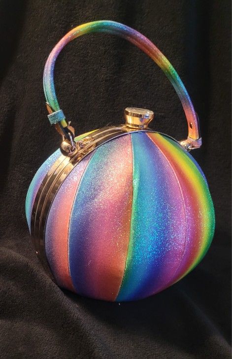 Round Purse