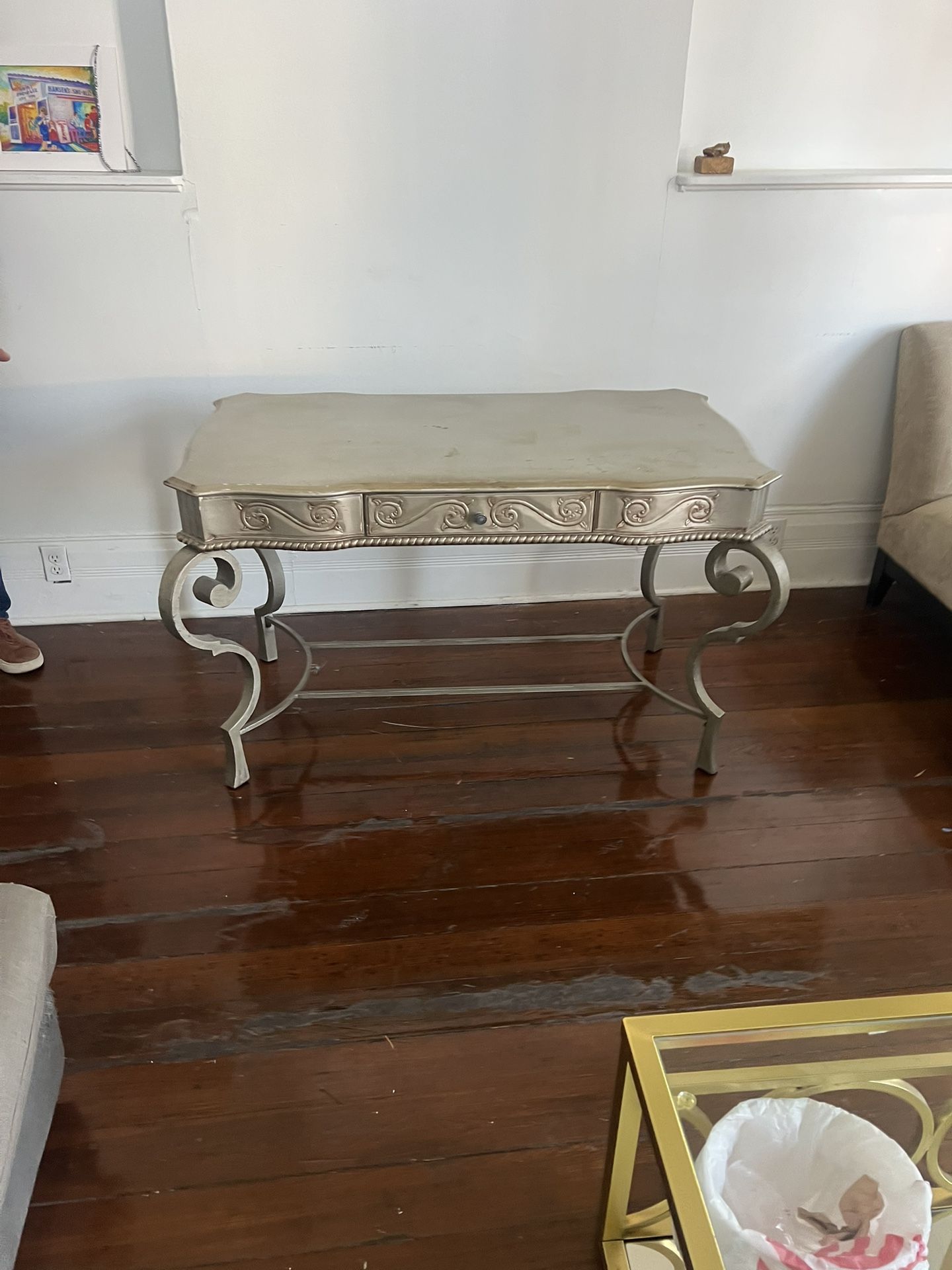Vantage table