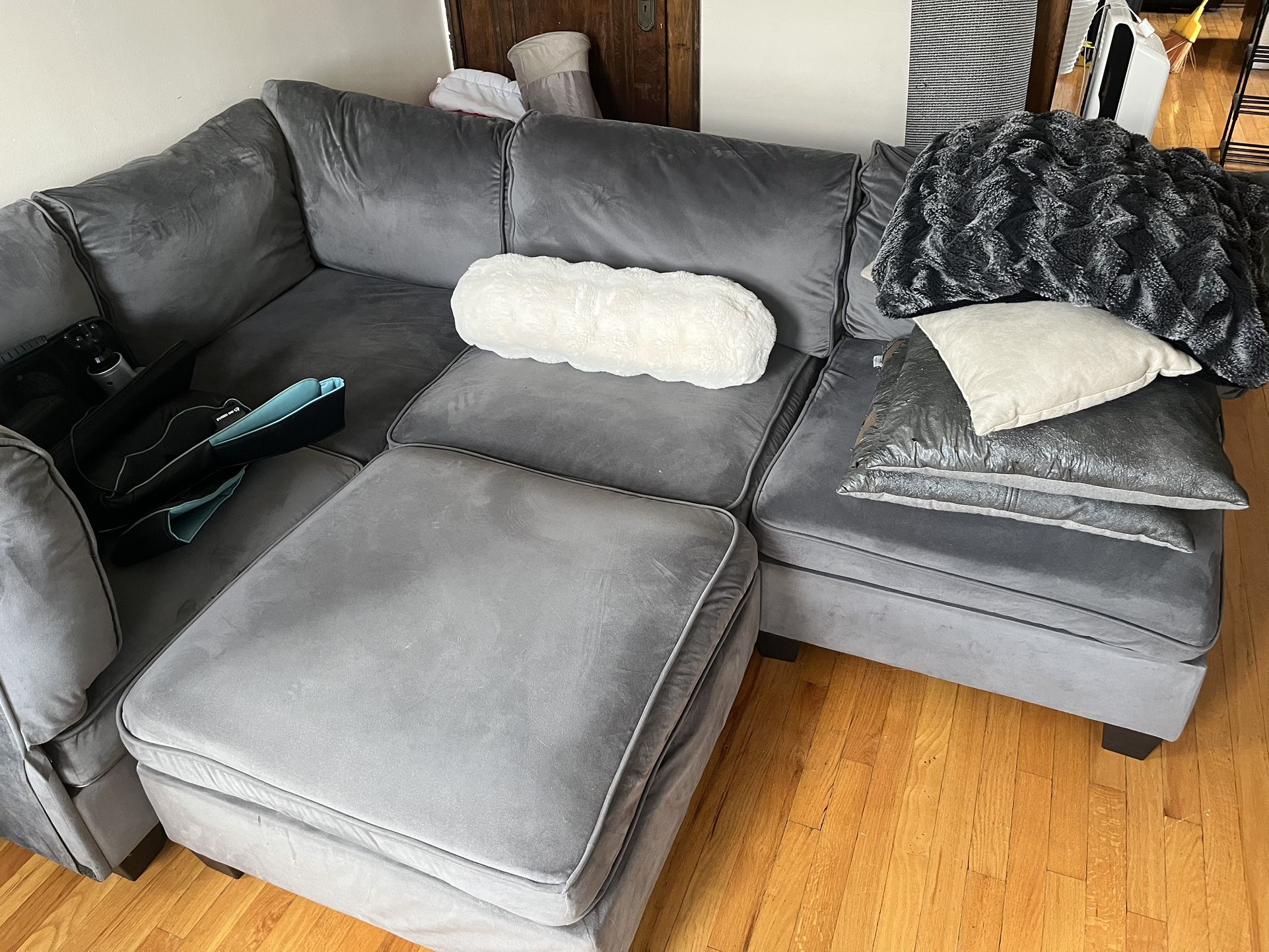 Sectional Sofa Couch