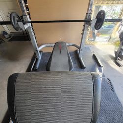 Weight Bench With Preacher Curl Pad And leg developer 