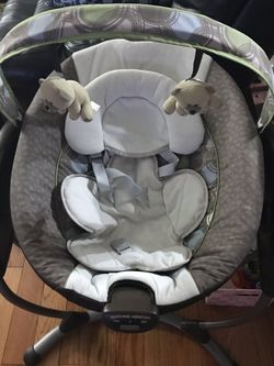 Graco swing baby