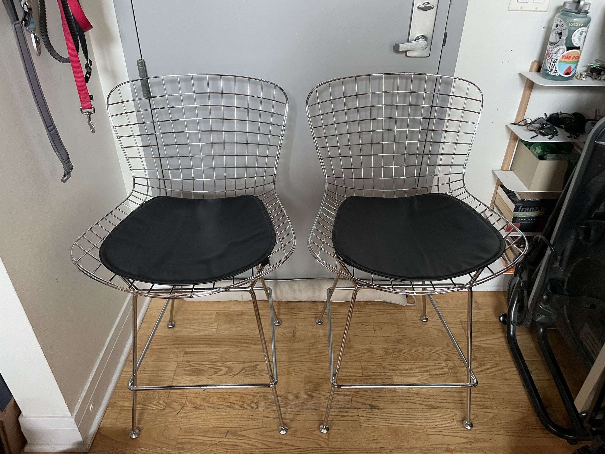 2014 Harry Betoia Style Bar Stools With Black Faux Leather Seat Pad