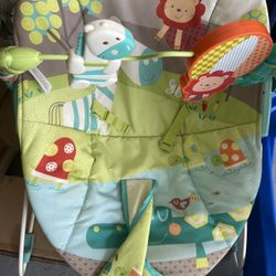 Baby chair w/ toys