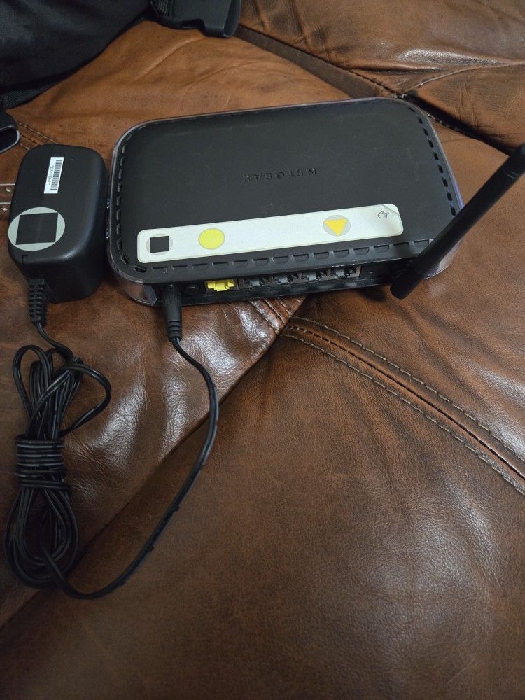 NETGEAR RangeMax Wireless Router (WNR1000-100NAS (G54/N150))