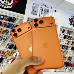 17 pro max unlocked 256GB