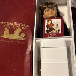 The American Girl Collection MOLLY DOLL