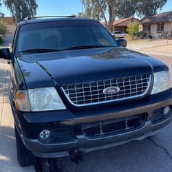 2004 Ford Explorer