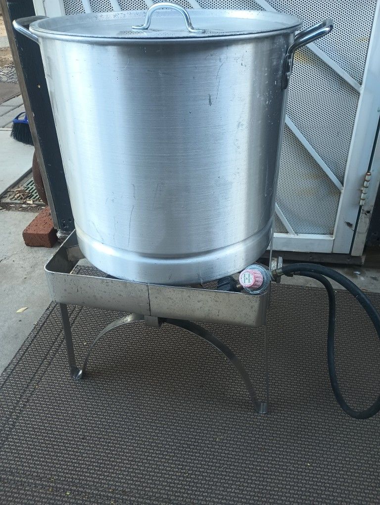 Parrilla Y Holla Grande