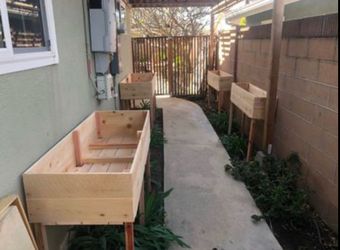 Woodworking Project Outdoor Planter Box Bar Cedar Redwood Custom Beautiful Gorgeous Garden Bed AC unit pool equipment heater cover privacy wall