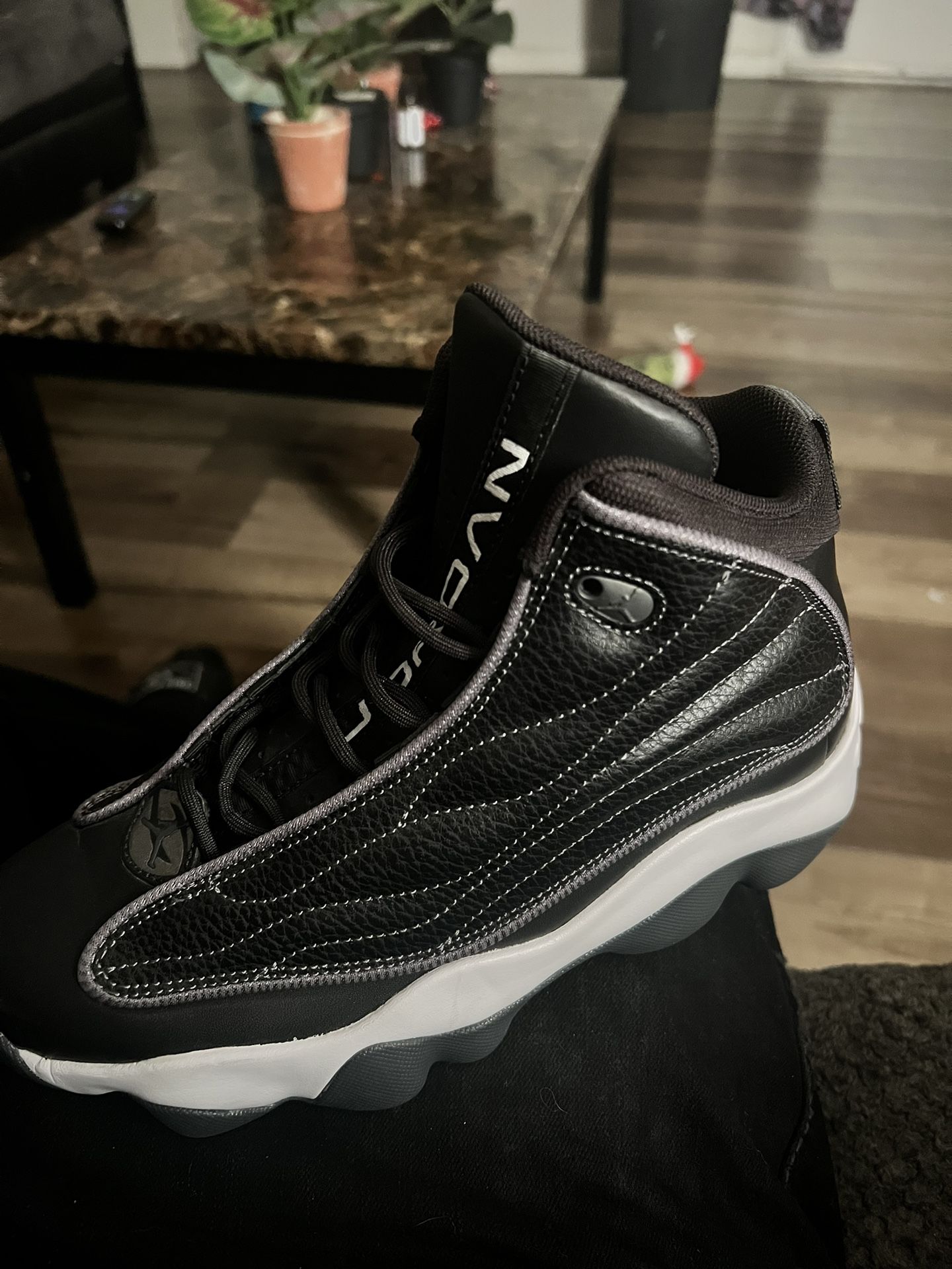 Jordan Pro Strong 6.5 Youth