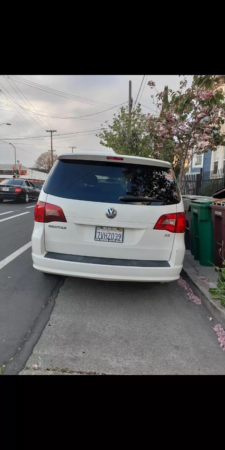 2009 Volkswagen Routan