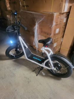 Caroma p3 Electric Large Scooter