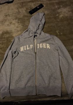 Tommy Hilfiger sweater