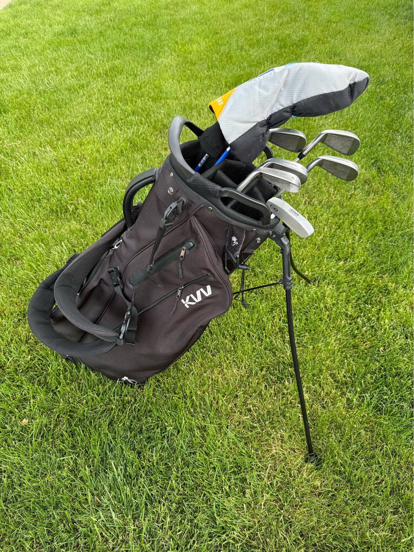 TS3 US Kids Golf Club Set and Bag