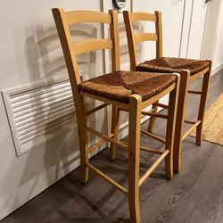 Wooden Bar Stool Set