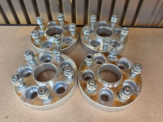 Wheel adapters