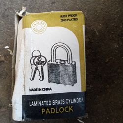 38 Vintage Padlocks With Keys