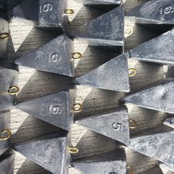Piramide  Fishing Weights  6 OZ. $2 