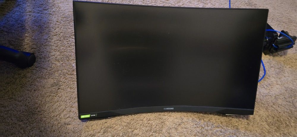 Samsung Odyssey G7 Gaming Monitor w/ Arm Stand