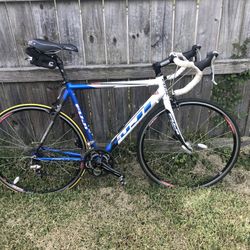 Men’s Fuji Road Bike