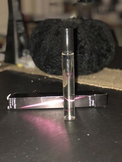 Deep euphoria rollerball perfume