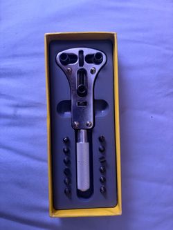 Professional watch opener