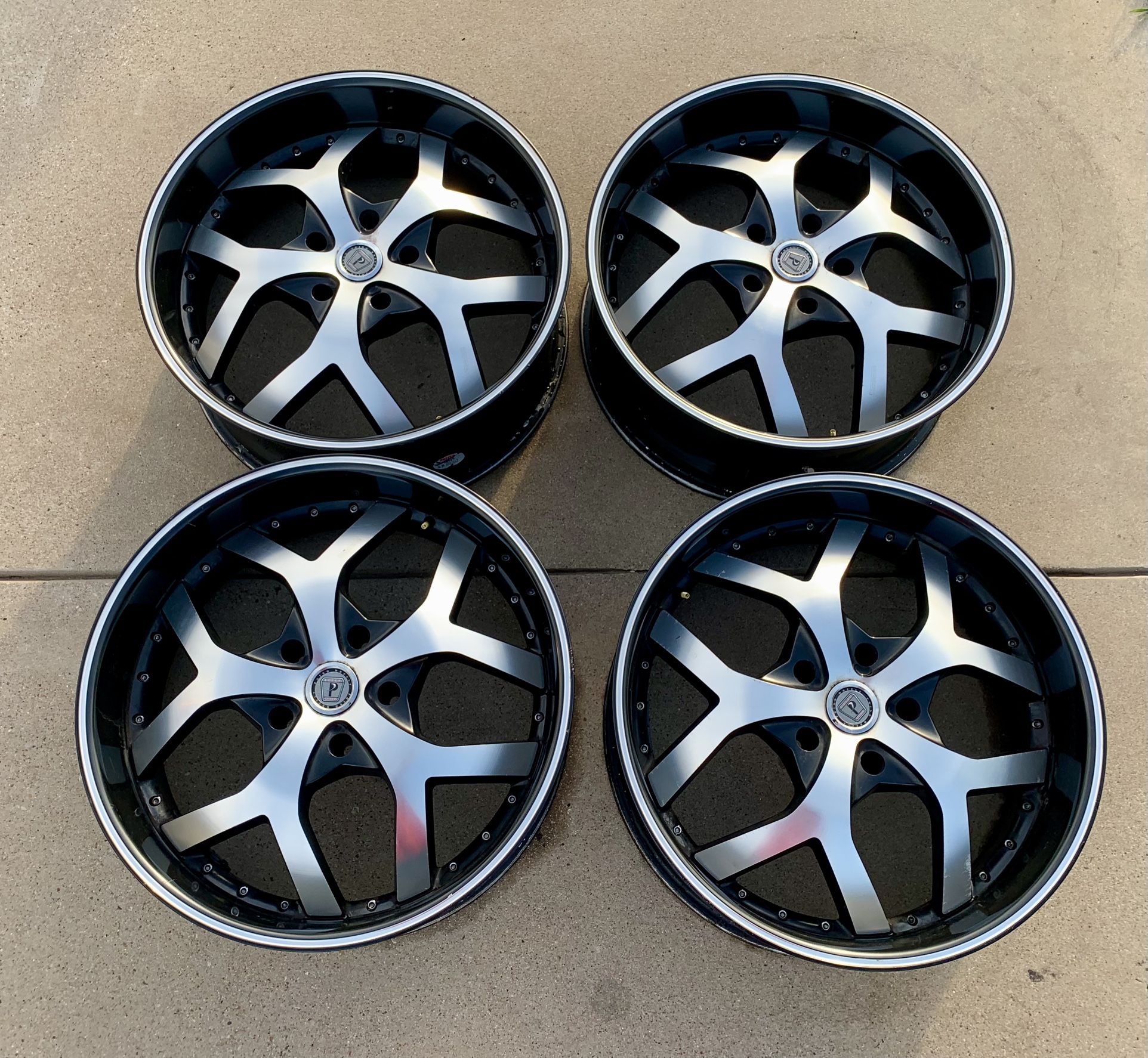 22” Phino PW-148 Black and Machined Wheels Set of 4