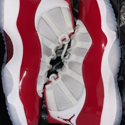 Jordan 11 Cherry