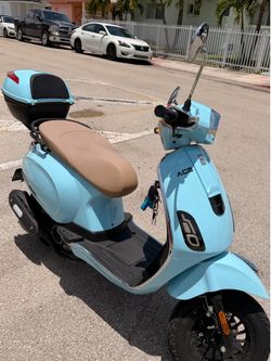 Italica AGE 50cc 2024