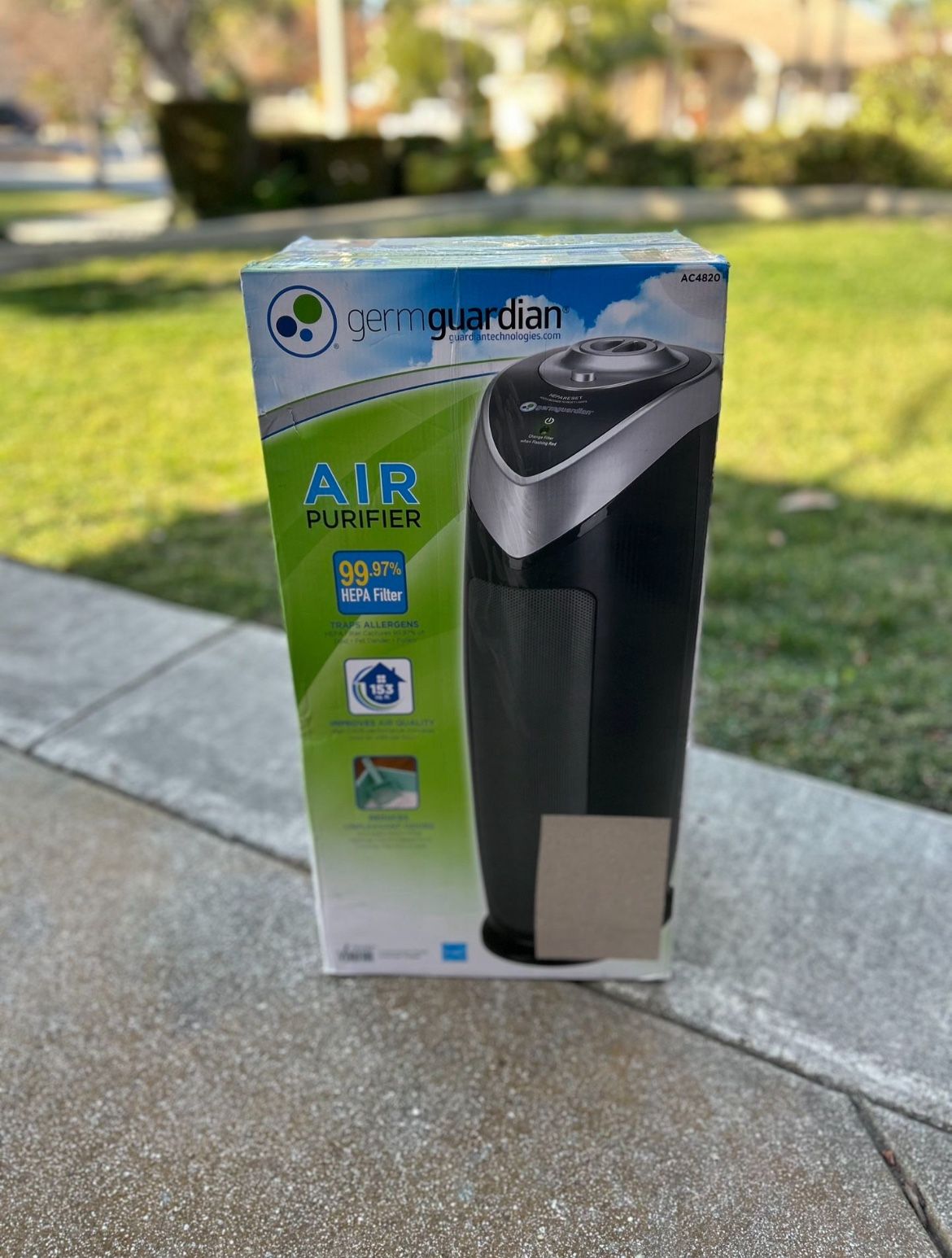 GermGuardian Air Purifier AC4820 with HEPA Filter, Removes Odors, Smoke, Mold, 740 sq. ft.