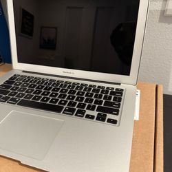 Apple MacBook Air 