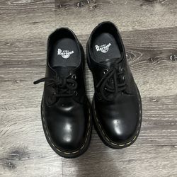 Platform Casual Dr. Martens 