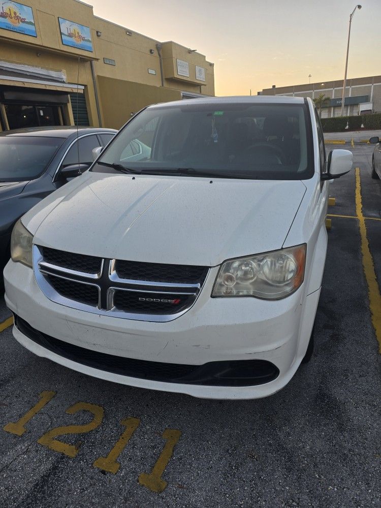 2013 Dodge Grand Caravan