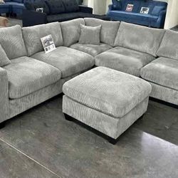 BRAND NEW 4PCS SECTIONAL SOFA SET WITH OTTOMAN AND ACCENT PILLOW INCLUDED $549