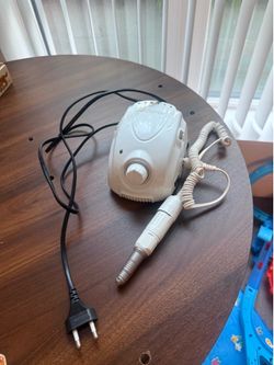 Nail machine
