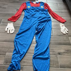  Super Mario Bros  Costume Size XL