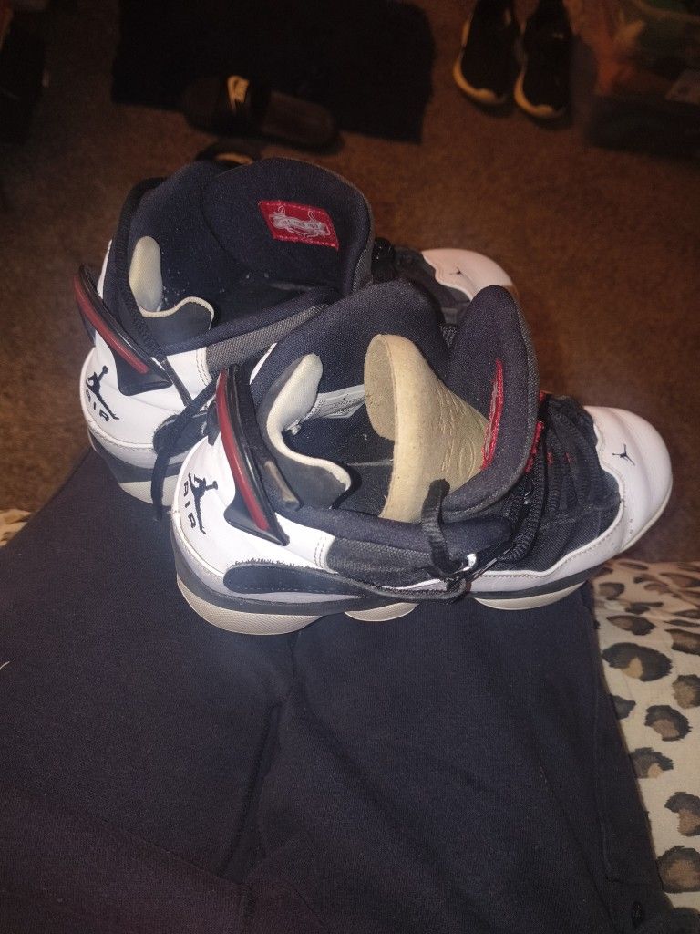 Size 7 Red Black And White Air Jordans