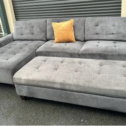 Sectional Couch 