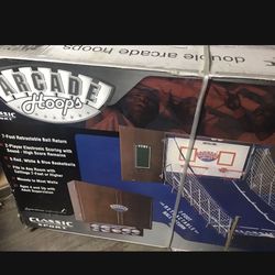 Arcade basketball game (Indoor)